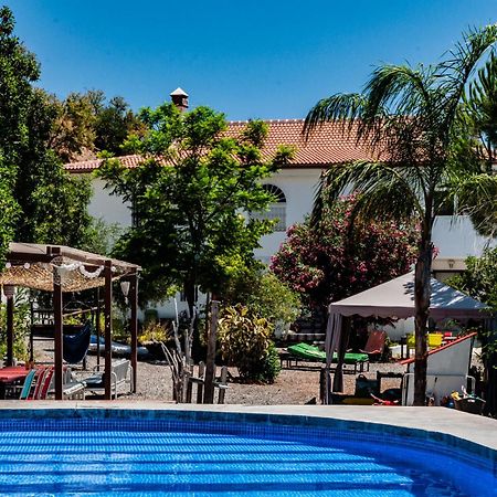 Aparthotel Nido Aguila Blanca à Guaro Extérieur photo