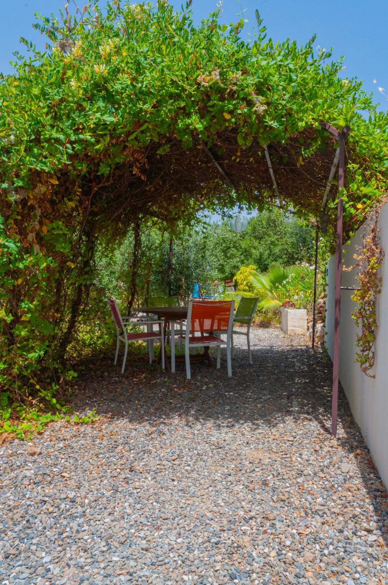 Aparthotel Nido Aguila Blanca à Guaro Extérieur photo